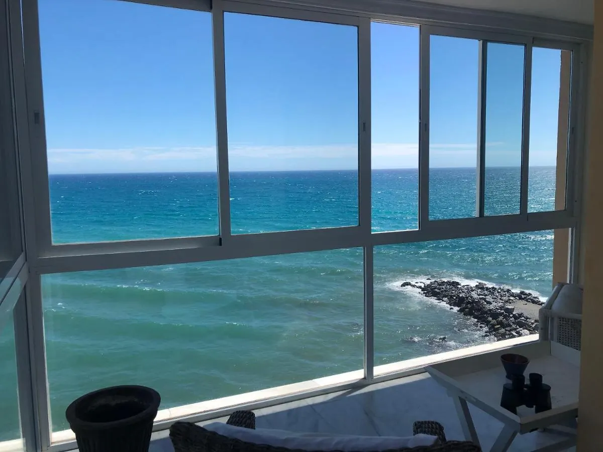 בנאלמדנה The Pearl With Private Beach Access