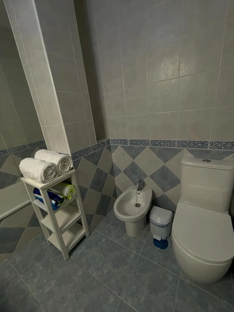 דירה בנאלמדנה The Pearl With Private Beach Access