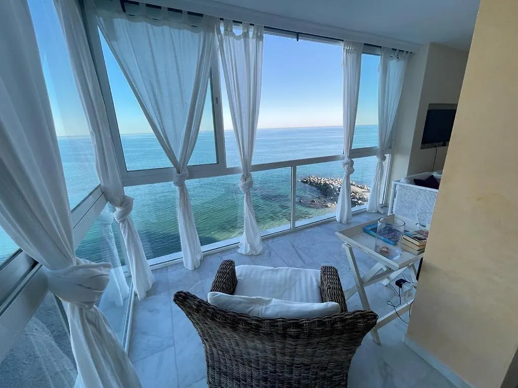 בנאלמדנה The Pearl With Private Beach Access דירה